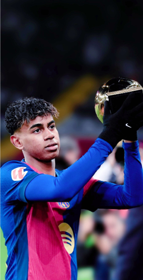 官方：拜仁中场帕利尼亚租借加盟热刺，含2500万欧买断条款