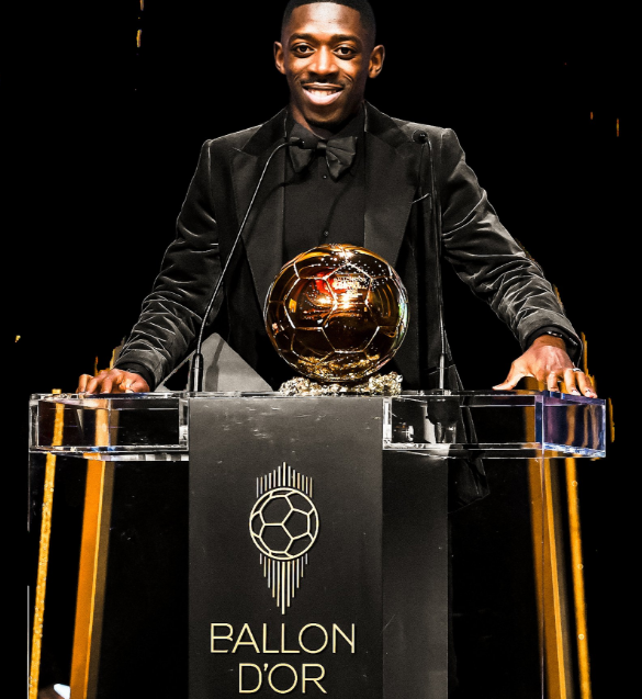 新闻社区互动界面